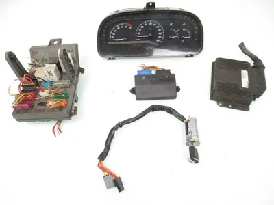 Renault Laguna I 1996 Altro Centralina Motore ECU 7700102294 CML32602 - Immagine 1 di 4