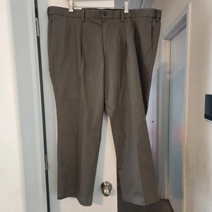 NEU Dockers Big & Task klassische Herrenhose W48" L29" Flex Komfort Signatur khaki - Bild 1 von 8