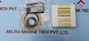 Clark ESM20 Neigung Zylinder Dichtungssatz 1811759 3G-E / 1811759 9C-D - Picture 1 of 8