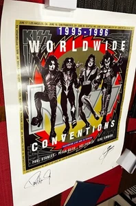 KISS GENE SIMMONS PAUL STANLEY Hand Signed Lithograph Poster 95/96 Conventions - Foto 1 di 24