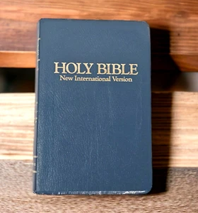 Holy Bible New International Version NIV Red Letter Zondervan Blue Faux Leather - Imagen 1 de 20