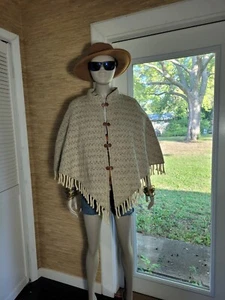 Gorgeous Tan Vintage Wool Poncho Cape Brown Buttons Fringe Estate See Photos  - Picture 1 of 11