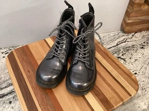Doc Dr Martens Silver Kids Youth Sz US 4 Women’s Sz 5 Zip Up Lace Up Combat Boot - Picture 1 of 13