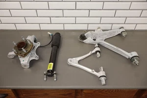97-04 Chevy C5 Corvette Front Left Spindle Knuckle W/Control Arms Sensor Hub - Picture 1 of 23