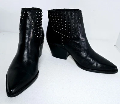 Dolce Vita Sethe Botines Tachonados Estilo Occidental Cuero Negro EE. UU. 7,5 $200 Foto 1 de 4