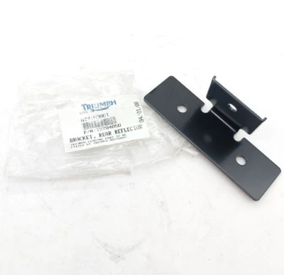 05-17 Triumph Speed Triple Street Triple OEM Rear Reflector Bracket T2704050 - Image 1 of 4