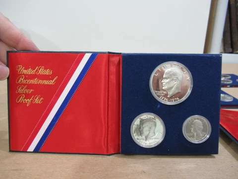 1776-1976 Bicentennial Silver PROOF 3 Coin Set, Eisenhower Kennedy Washington Cover