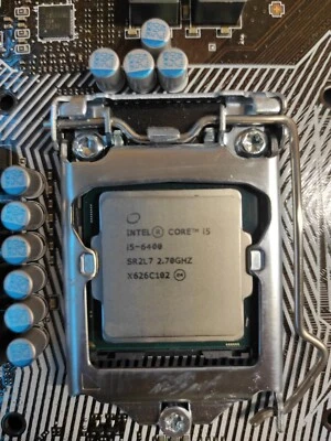 Intel I5 6400 - socket 1151 - 💯%WORKING +Dissipatore Maggiorato Rame Come Nuovo - Immagine 1 di 3