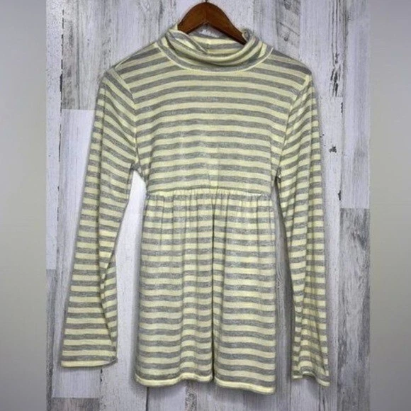 Motherhood Maternity Women's Striped Metallic Top Yellow Gray Size Large - Image 1 of 4