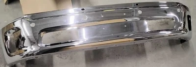 Barra de parachoques delantera Ram 1500 2014-2021 solo cromada estilo estacionamiento antiniebla 1664 F 68160857AA Foto 1 de 4