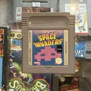 Space Invaders • Nintendo Gameboy Game (1994) PAL • Cartridge Only - Picture 1 of 2