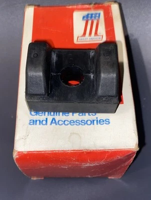 Harley Davidson Cagiva SXT125 SS125 NOS бензобак задняя резиновая прокладка 62120-75P - Изображение 1 из 2