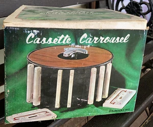Soporte de cinta de carrusel de casete vintage nuevo en caja para 24 cintas giratorias - Imagen 1 de 3