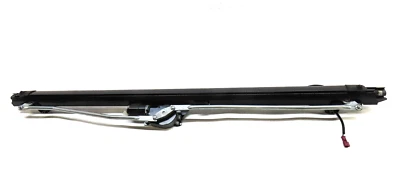 2011-2016 宝马 528i 535i 550i M5 (F10) 后背玻璃电动遮阳板带电机 — 第 1/4 张图片