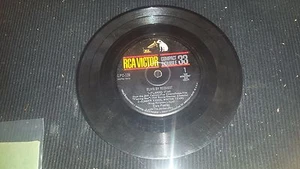 ÁLBUM ELVIS PRESLEY JUKEBOX 33 COMPACTO '73 ""ELVIS BY REQUEST"" 7" RARO - Imagen 1 de 3