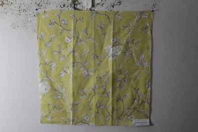 Robert Allen, Asami (Hermoso Lino) Floral, 26" W X 26" L, Varios Colores Foto 1 de 4
