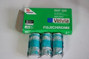 Fujifilm Fujichrome Velvia RVP 120 Film X3 ROLLS EXPIRED 2000 - Picture 1 of 3