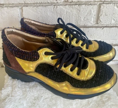CHANEL Gold & Black Tweed Sneakers w/ Interlocking CC's, Size 9.5 (US) 39.5 (IT) - Image 1 of 4