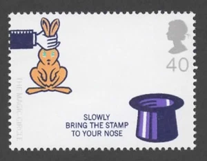 2005 SG 2526 40p 'Rabbit Out of Hat' from 'Centenary of Magic Circle' set MINT - Picture 1 of 1