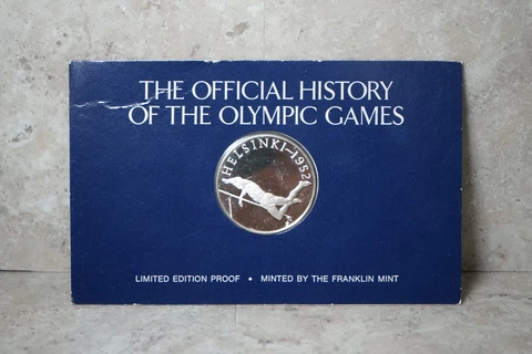 1976 Franklin Mint Limited Edition Olympic Silver Proof - Helsinki - 1952 Cover