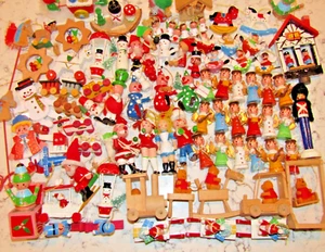 Riesiges Konvolut Vintage Holzfiguren Weihnachtsmann Engel Winnie Pooh Puppe Weihnachtsschmuck - Bild 1 von 9
