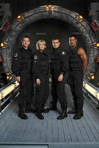 Stargate SG-1 Metal Poster Ben Browder Amanda Tapping 7x11 12x18 Photo - Picture 1 of 1
