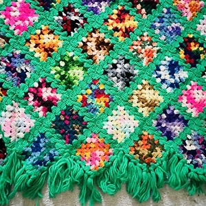 Hand Knit Green Granny Squares Afghan Blanket Throw 79x60 Multicolor - Picture 1 of 9
