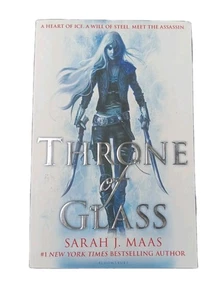 Throne of Glass by Sarah J. Maas (Paperback Australia Print 1st Edition 2012) - Bild 1 von 8
