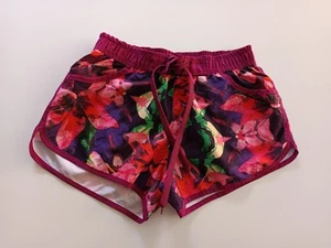 BadeShorts Damen Gr.36 Neu - Bild 1 von 3
