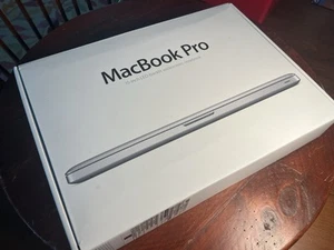 Apple MacBook Pro 15 in 2012 Silver/Intel Core i7 2.30 GHz, 500 GB 4 GB... - Afbeelding 1 van 7