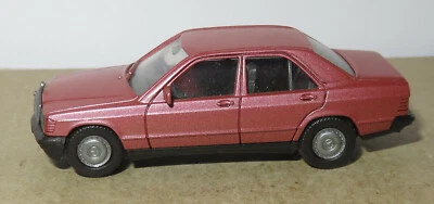 MICRO HERPA HO 1/87 MERCEDES BENZ 190 E ROSE METAL no BOX - Photo 1/4