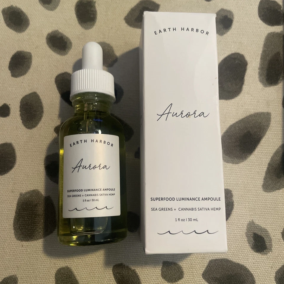 Earth Harbor AURORA Superfood Luminance Ampoule 100 Botanical Treatment 30 ml