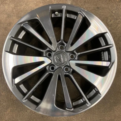 1 rueda/llanta usada Acura RDX mecanizada carbón 18x7,5" 2016-2018 #71837 Foto 1 de 3