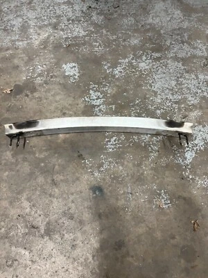 Barra de refuerzo de parachoques trasero Jaguar XJ8 XJ8L XJR 2004-2007 FABRICANTE DE EQUIPOS ORIGINALES Foto 1 de 4