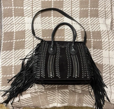 Bolso de hombro Balmain de gamuza negro con flecos Foto 1 de 4