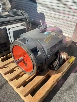 400 HP Reliance AC Electric Motor 3600 RPM Fr 447TDZ DPBB 480 V EOK - Image 1 of 4