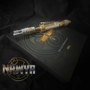 NAWYA Dctor Who Metal Sonic Screwdriver Colorful Light Golden Scalable Prop Toys - Picture 1 of 9