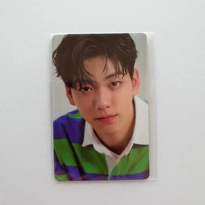 Tarjeta con foto oficial BIGHIT TOMORROW X TOGETHER - Imagen 1 de 24