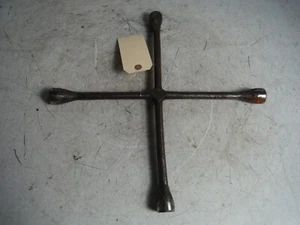 2004 Lincoln Aviator Spare Tire Iron Lug Wrench Tool OEM 2003-2005 - Picture 1 of 11