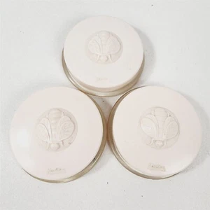 3 Base de Maquillaje Vintage Yardley Rubio Abeja - Imagen 1 de 7