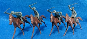 Marx Reedición 54mm Guerra Civil Caballería Confederada Juguete Soldados con Caballos (Gris) - Imagen 1 de 3