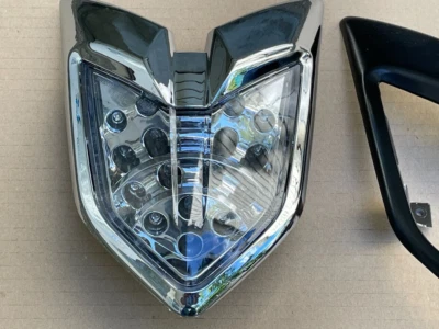 Kawasaki Vulcan 1700 2009-18 Integrated Tail Light Turn Signal NEW style LED  - Image 1 of 4