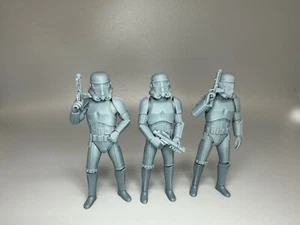 Juego de 3 figuras modelo Stormtroopers de resina escala 1/24 de Star Wars - Imagen 1 de 4
