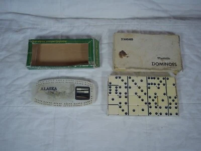 Tabla de cuna vintage de Alaska y dominó vintage Foto 1 de 2
