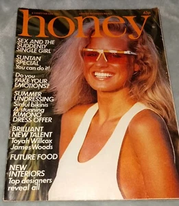 HONEY and Vanity Fair MAGAZINE June 1980 Vintage 1970s TOYAH Fashion TEEN - Picture 1 of 20