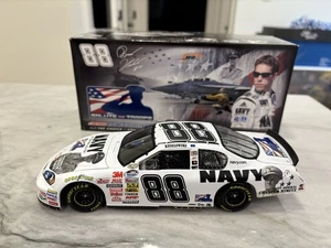 Brad Keselowski 2008 Navy Salute The Troops Nascar 1/24 Diecast #88 Patriotic JR - Bild 1 von 6