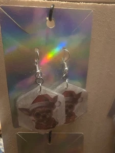 Christmas Chihuahua Dog Stainless Steel Resin Holiday Hook Earrings - Bild 1 von 1