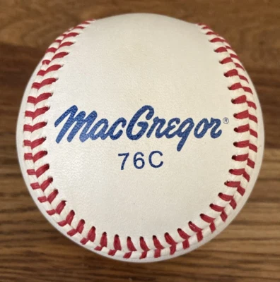 Бейсбольный мяч Малой лиги MacGregor No76C, мягкий пробковый центр; лицевая кожа - Изображение 1 из 4