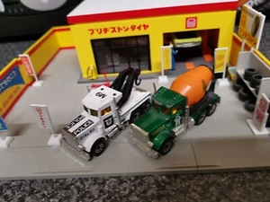 MATCHBOX 1.56 PETERBUILT TANKER LESNEY AND POLICE WRECKER MACAU FREE UK POST - Picture 1 of 3