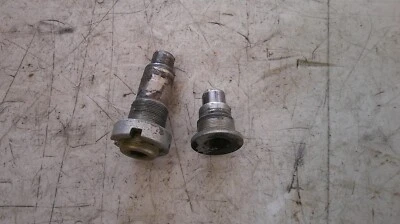 Honda Shadow 700 VT700c 1984-1985 brazo oscilante trasero pernos de pivote Foto 1 de 4